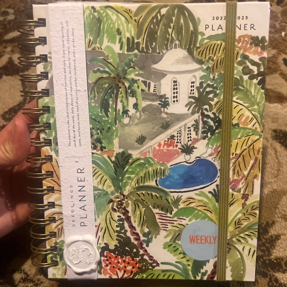 17 month planner aug 2022-Dec 2023